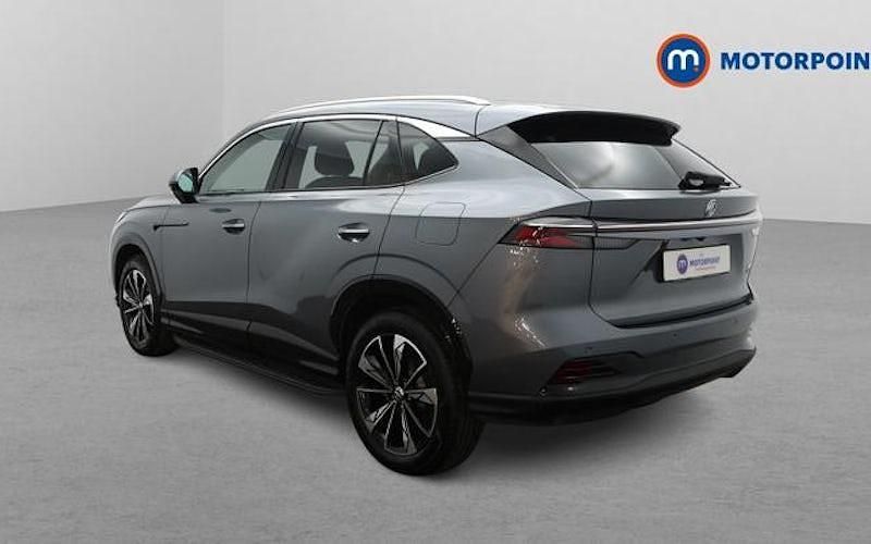 Usado MG HS Trophy 299 HP (219 kW) 2025 Cinzento SUV