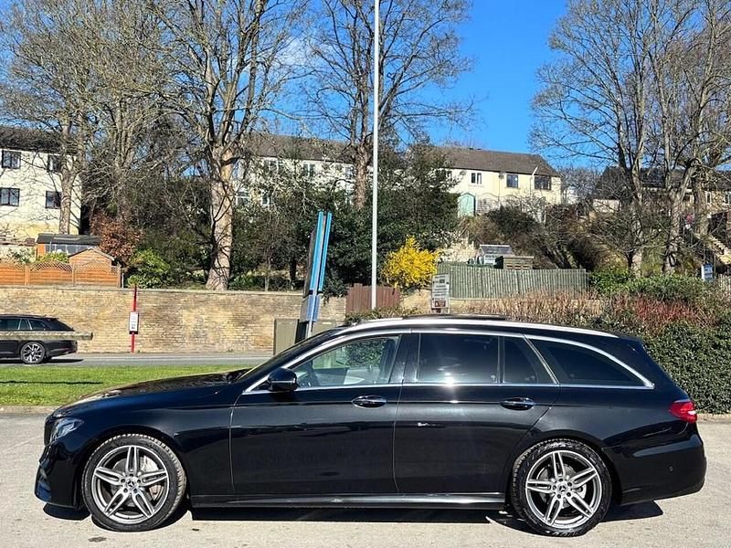Used Mercedes E220 AMG line 194 HP (142 kW) 2017 Black Estate