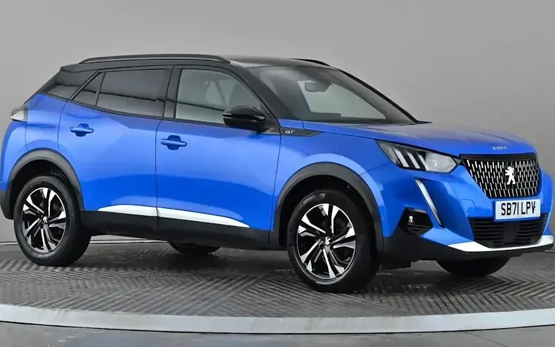 Used Peugeot 2008 GT 131 HP (96 kW) 2022 SUV