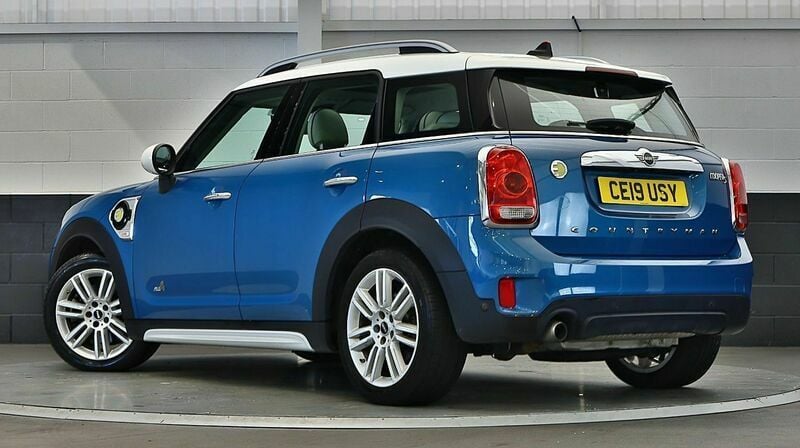 Used Mini Cooper S Countryman Exclusive 221 HP (162 kW) 2019 Blue SUV