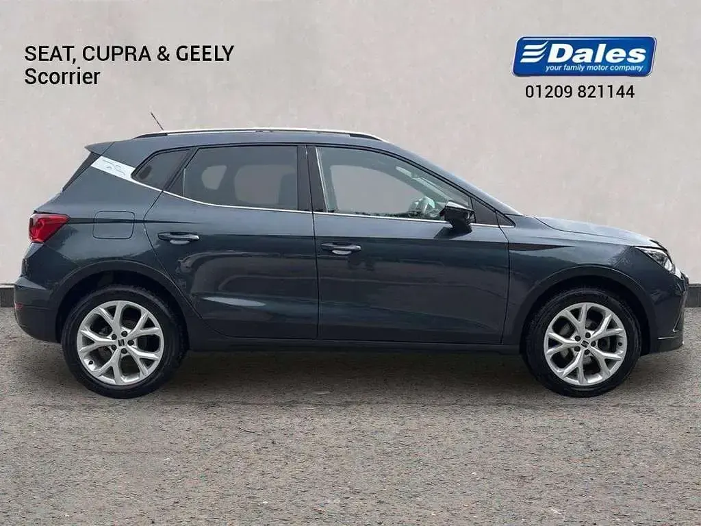 Used Seat Arona FR 113 HP (83 kW) 2024 Grey SUV