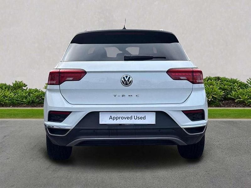 Used VW T-Roc Design 115 HP (84 kW) 2019 White SUV