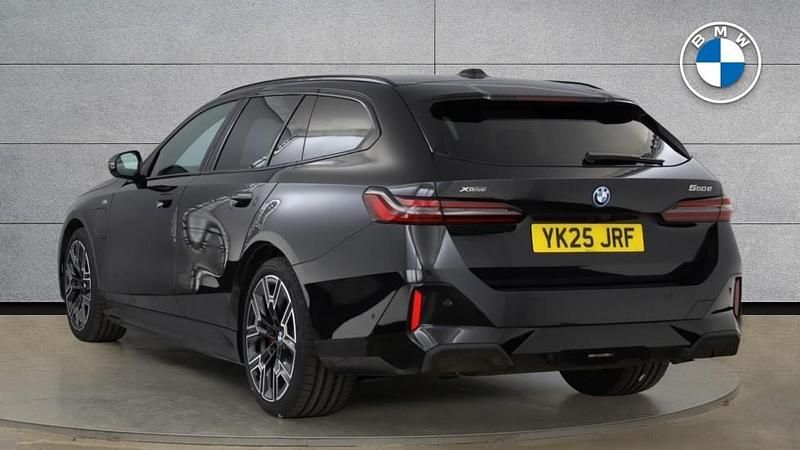 Used BMW 550e M Sport 482 HP (354 kW) 2025 Black Estate