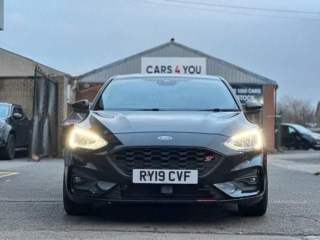 Used Ford Focus ST-Line 120 HP (88 kW) 2019 Black Hatchback