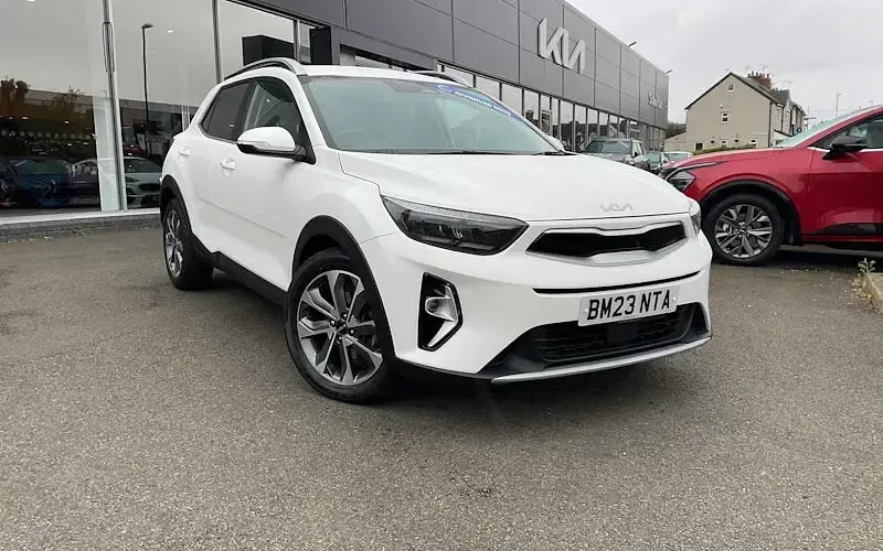 Gebraucht Kia Stonic 120 PS (88 kW) 2024 SUV