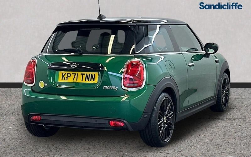 Used Mini Cooper Level 3 135 kW (184 HP) 2023 Hatchback