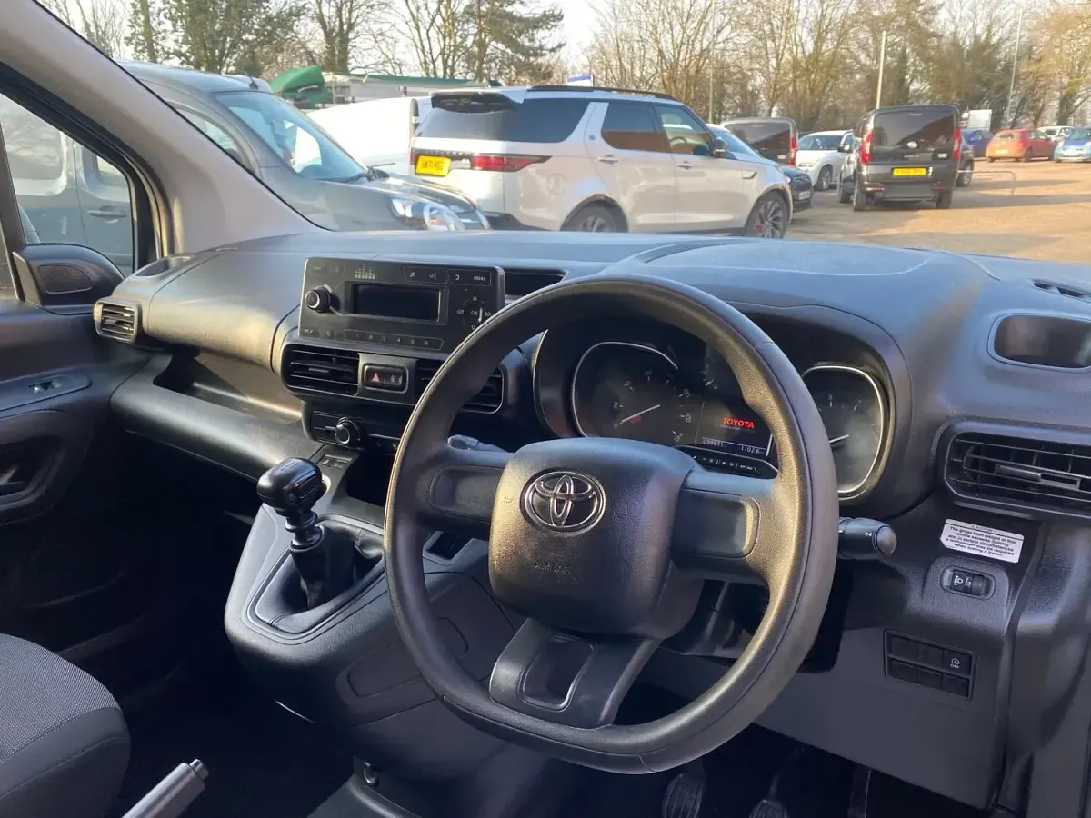 Used Toyota Proace Active 2022 White MPV