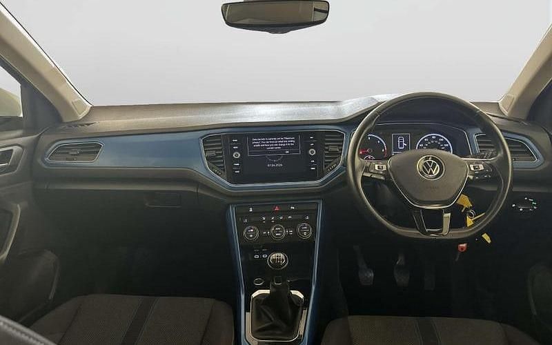 Second-hand VW T-Roc Design 116 CP (85 kW) 2021 Gri SUV