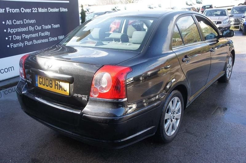 Used Toyota Avensis 129 HP (94 kW) 2008 Black Sedan