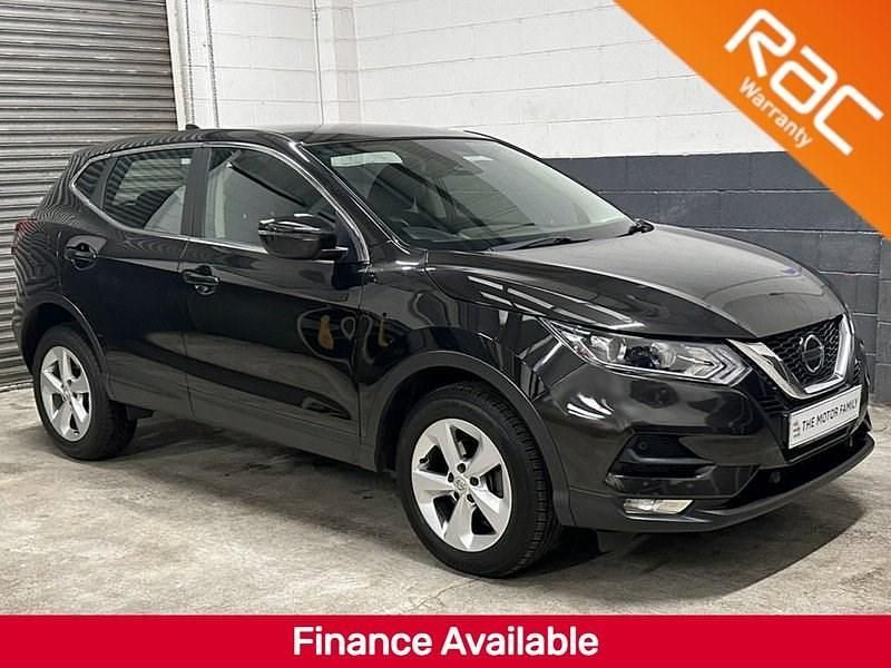 Black Used 2020 Nissan Qashqai Acenta Premium SUV | £12,495 (Super price) - Image 1/4