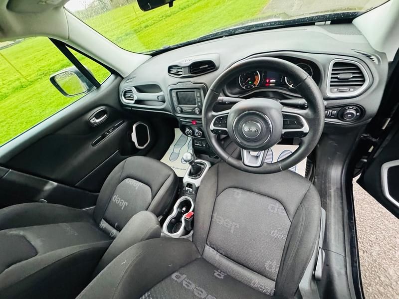 Used Jeep Renegade Sport 120 HP (88 kW) 2016 Black SUV