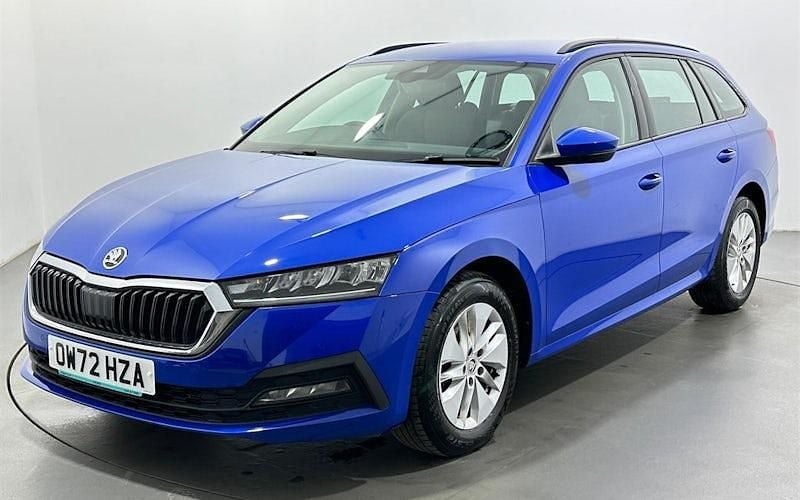 Używany Skoda Octavia SE Technology 150 KM (110 kW) 2023 Niebieski Kombi