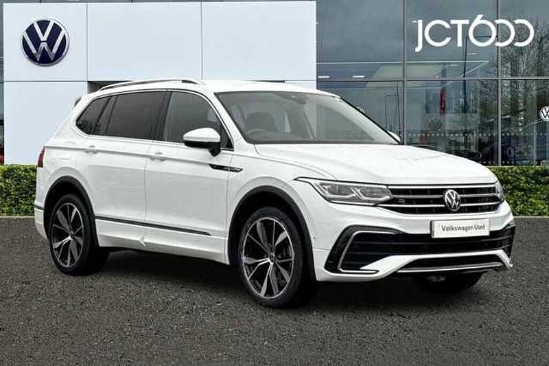 White Used 2022 VW Tiguan Allspace R-line SUV | £27,400 (Fair price) - Image 1/4