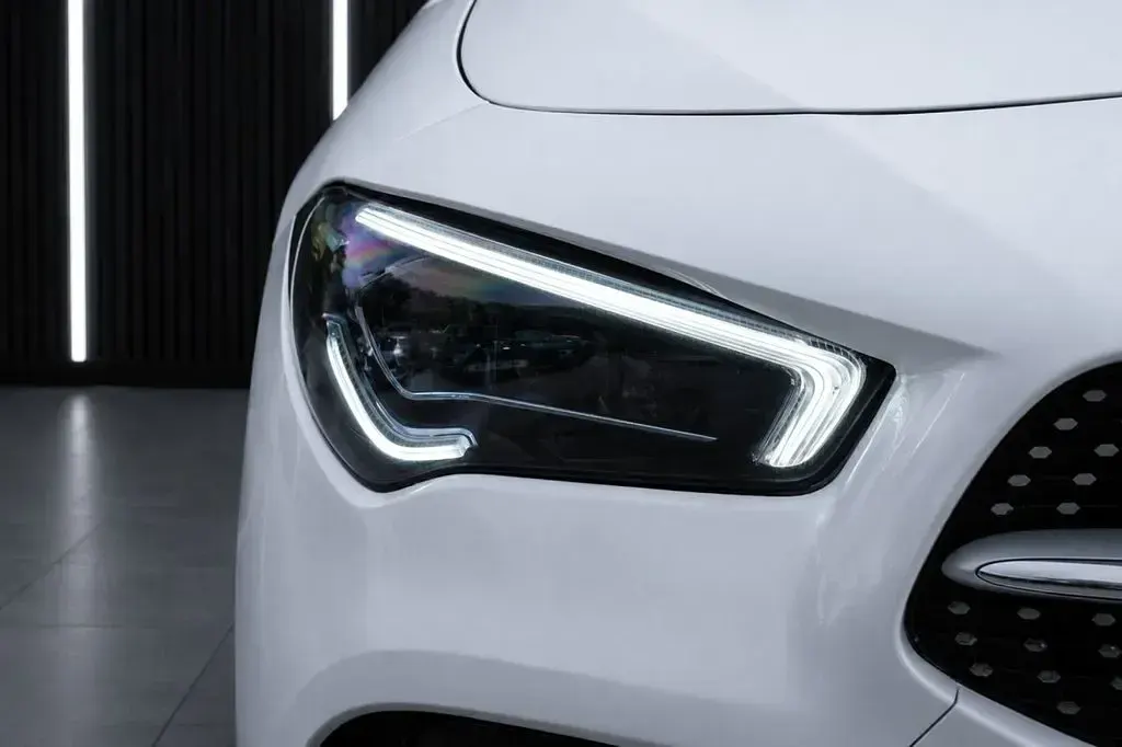 Used Mercedes CLA220 AMG line 190 HP (139 kW) 2019 White Coupe