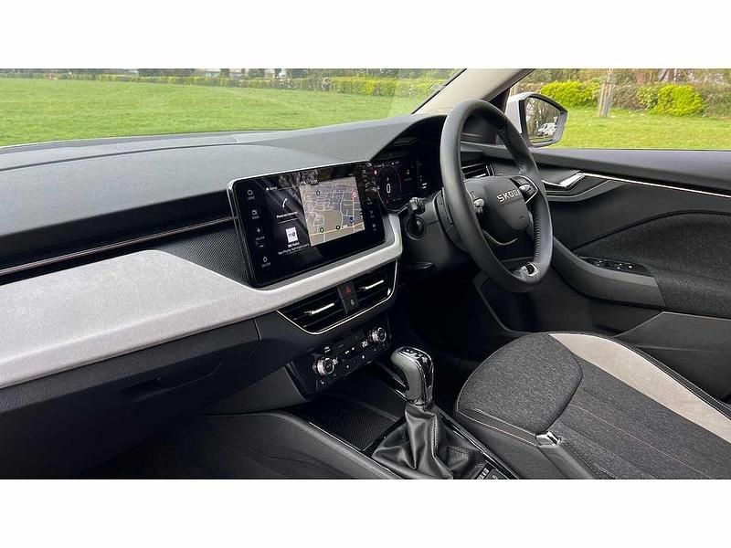 Used Skoda Kamiq SE L 150 HP (110 kW) 2025 White SUV