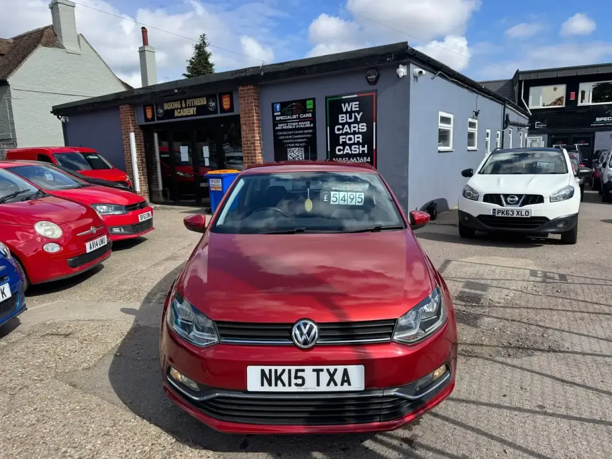 Usado VW Polo SE 2015 Vermelho Citadino