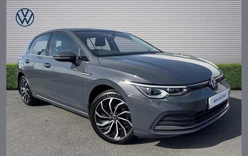 Used VW Golf VIII Style 147 HP (108 kW) 2021 Grey Hatchback