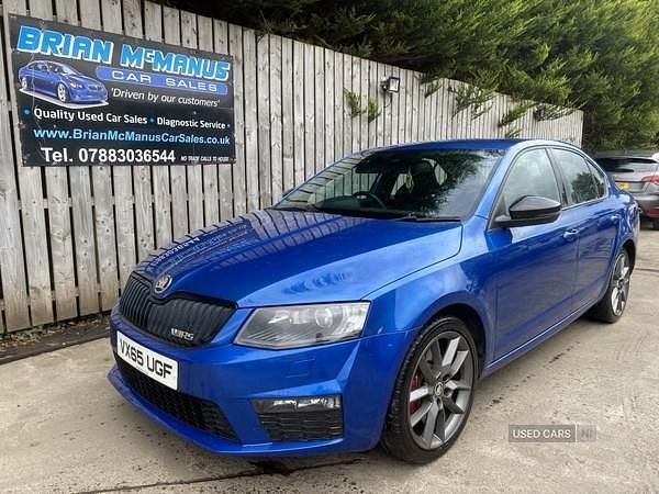 Used Skoda Octavia vRS 181 HP (133 kW) 2015 Blue Hatchback