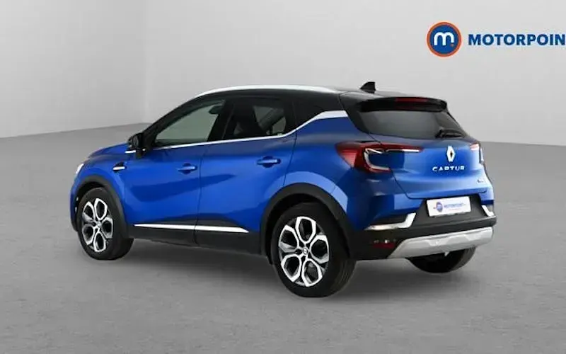 Used Renault Captur Techno 143 HP (105 kW) 2023 Blue/black SUV