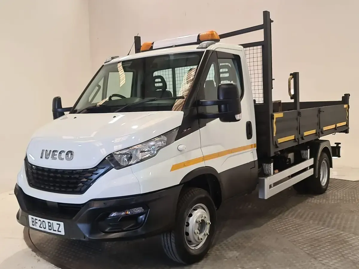 Used Iveco Daily 160 HP (117 kW) 2020 White/blue