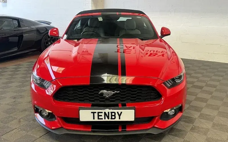 Used Ford Mustang Convertible 317 HP (233 kW) 2016 Red Cabriolet