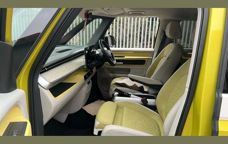 Usado VW ID. Buzz Pro 147 kW (200 HP) 2023 Branco Monovolume
