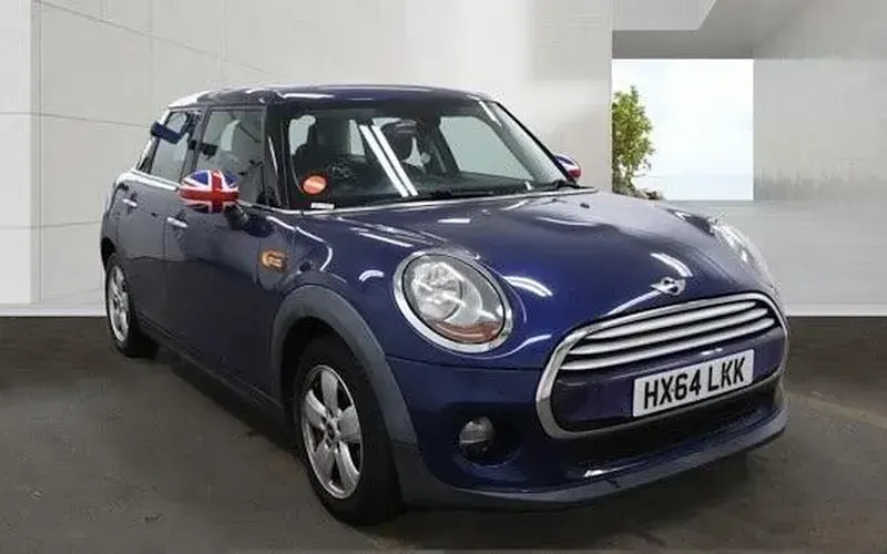 Used Mini Cooper Hatch 136 HP (100 kW) 2015 Hatchback