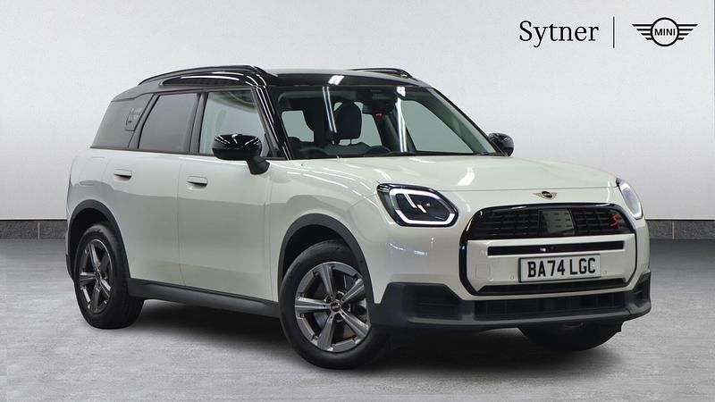 Used Mini Countryman 215 HP (158 kW) 2024 White SUV