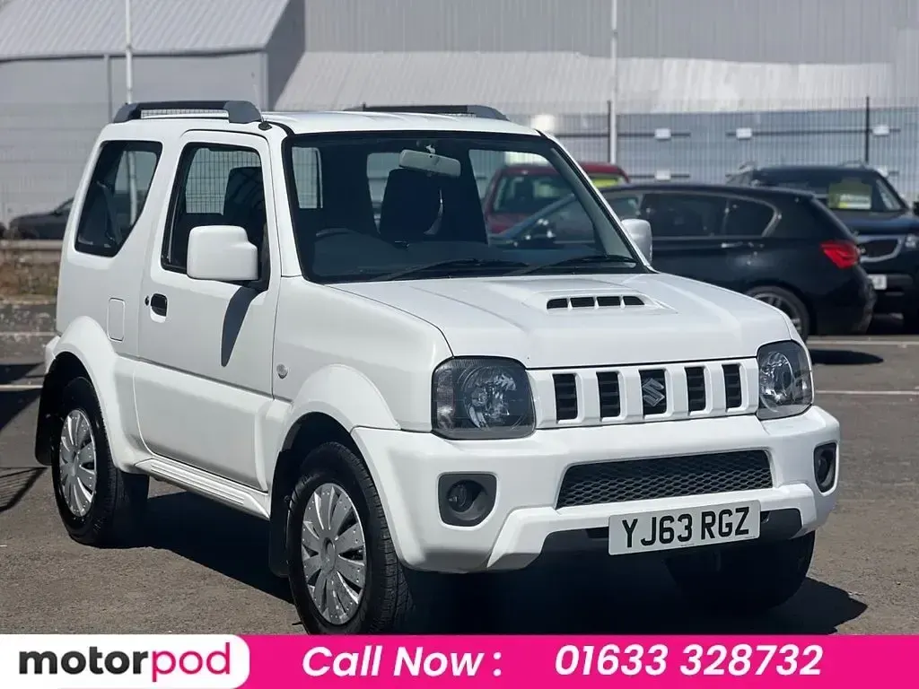 Used Suzuki Jimny SZ3 85 HP (62 kW) 2013 White SUV