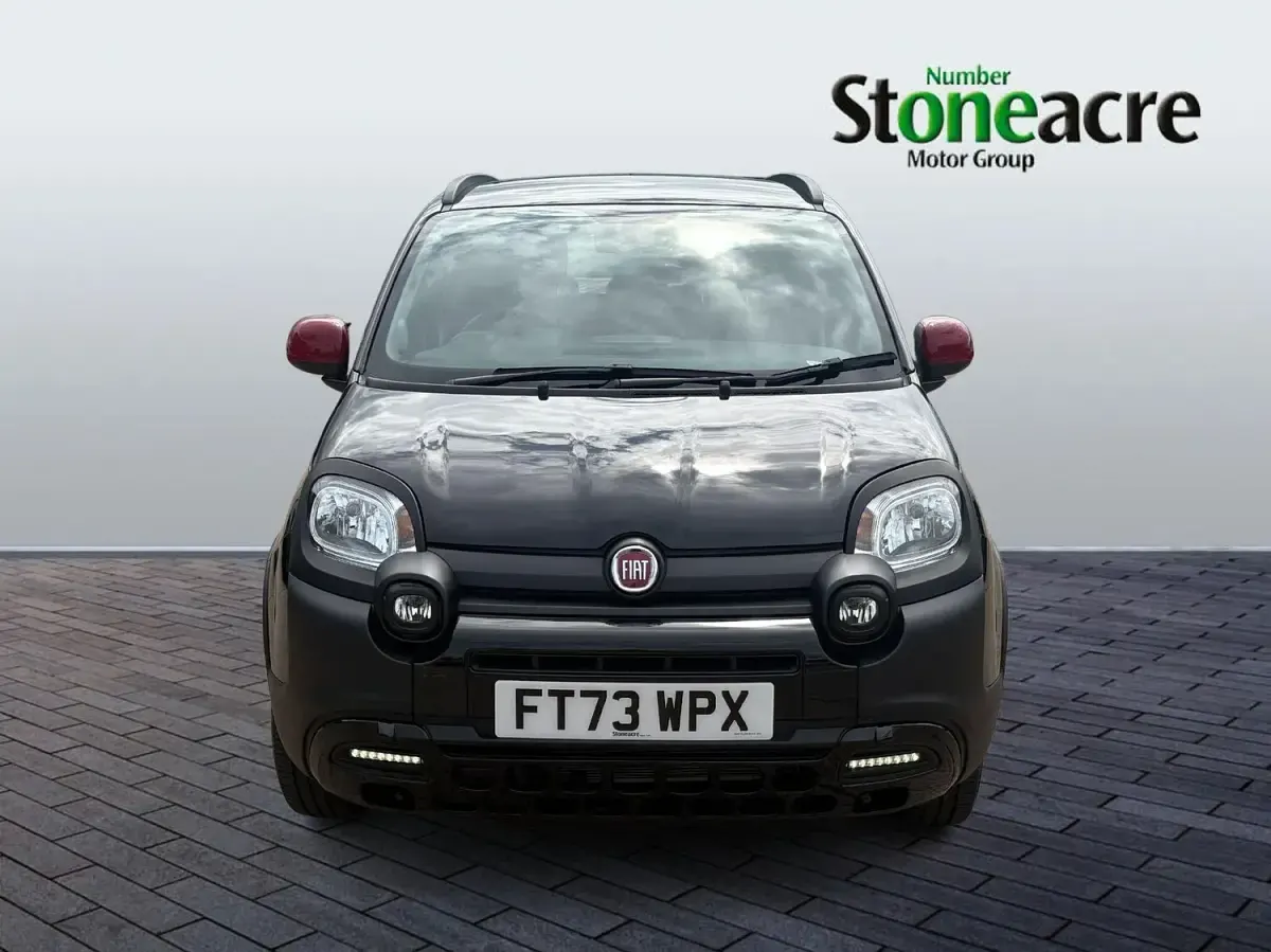 Used Fiat Panda Red 70 HP (51 kW) 2024 Black Hatchback