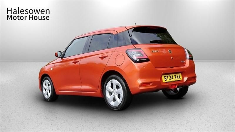 Used Suzuki Swift 82 HP (60 kW) 2024 Orange Hatchback
