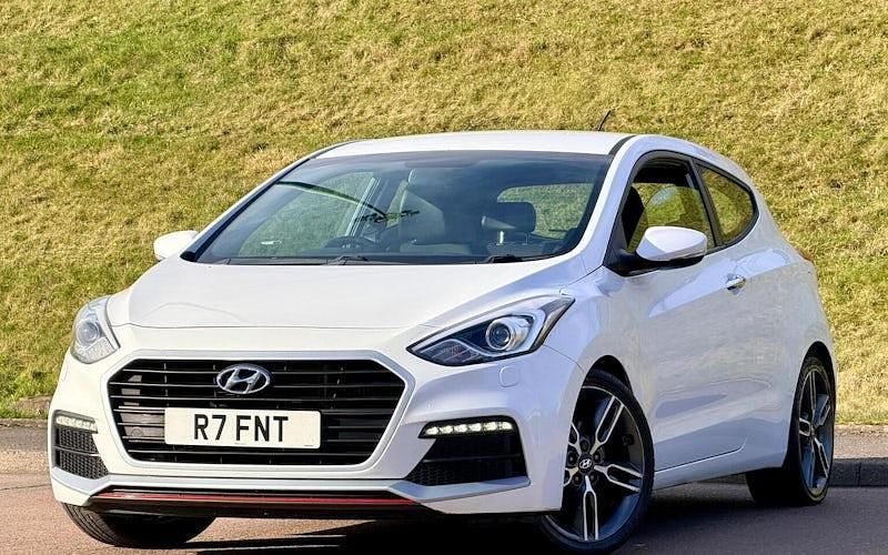 Used Hyundai i30 Turbo 186 HP (136 kW) 2016 Hatchback