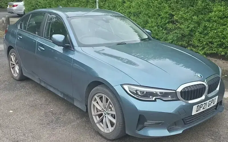 Usado BMW 330e Impressive 292 HP (214 kW) 2021 Sedan