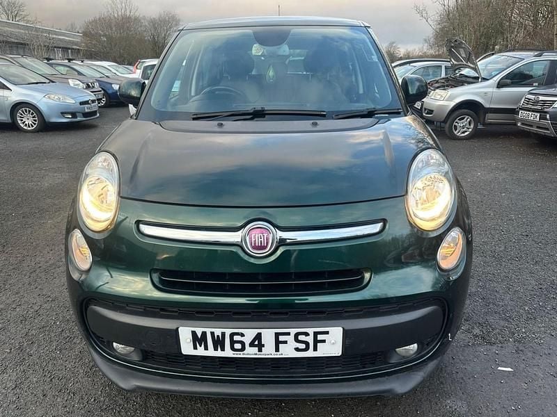 Used Fiat 500L Lounge 85 HP (62 kW) 2014 Green MPV