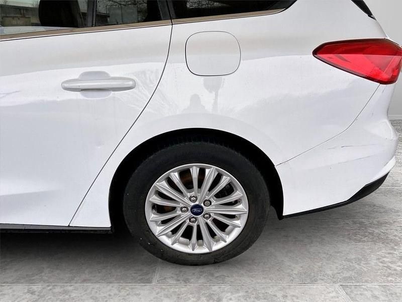 Used Ford Focus Titanium 125 HP (91 kW) 2018 White Estate