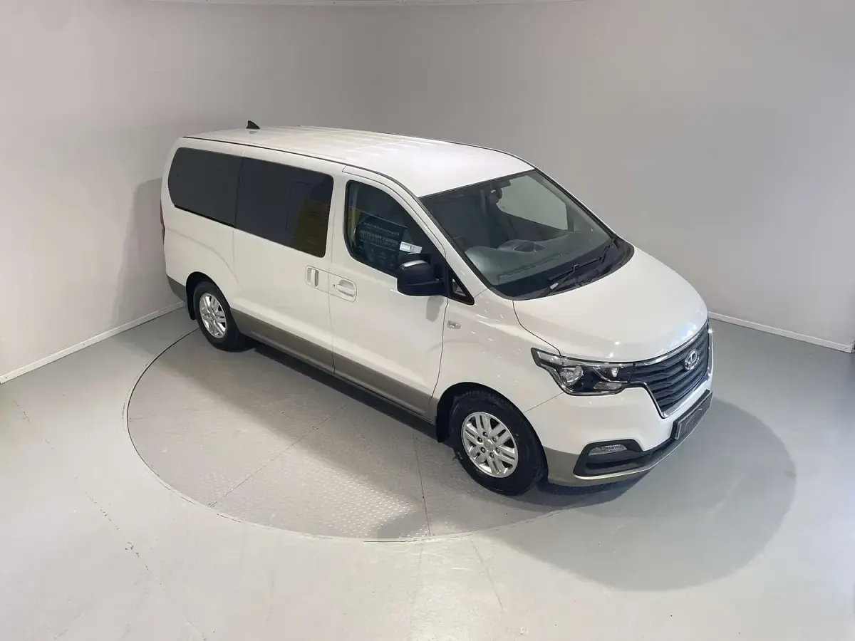 Used Hyundai I800 SE 136 HP (100 kW) 2026 White MPV