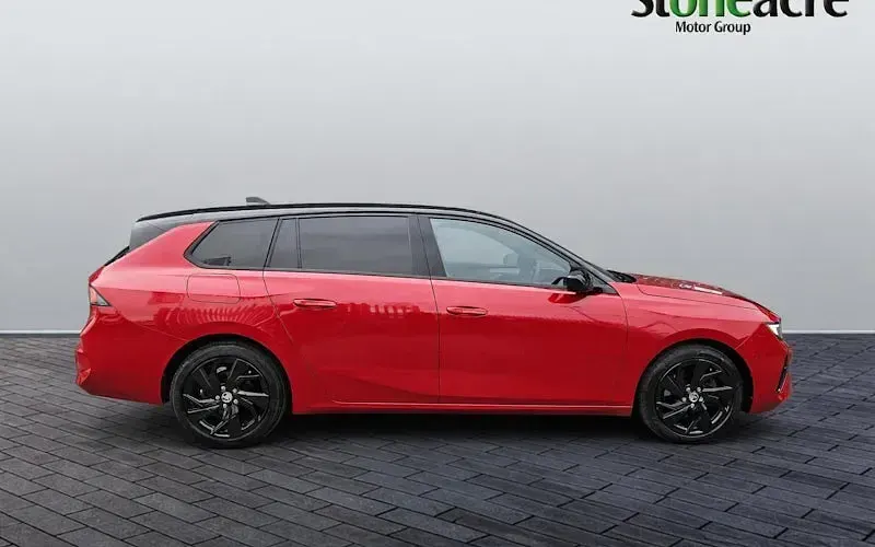 Used Vauxhall Astra 131 HP (96 kW) 2026 Estate