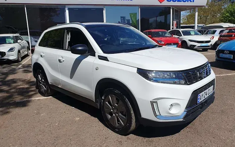 Used Suzuki Vitara SZ-T 116 HP (85 kW) 2024 SUV
