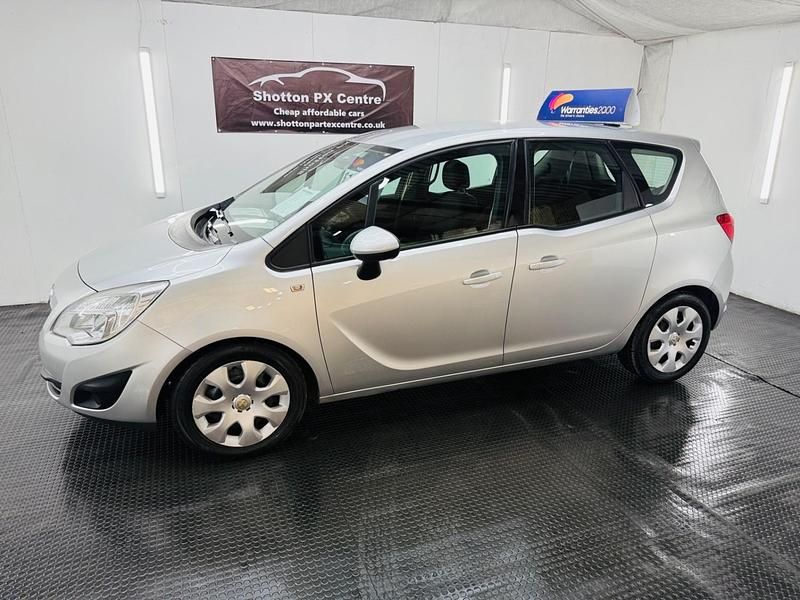 Second-hand Vauxhall Meriva S 130 CP (95 kW) 2010 Argintiu Monovolum