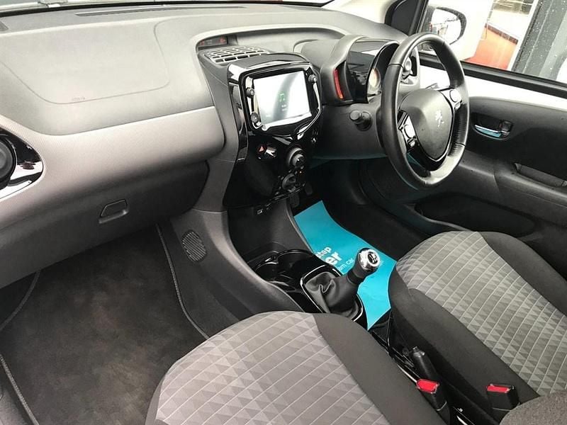 Used Peugeot 108 Allure 2021 White Hatchback