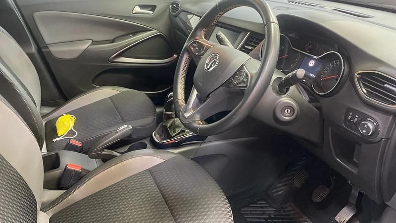 Used Vauxhall Crossland X Elite 83 HP (61 kW) 2019 Blue SUV