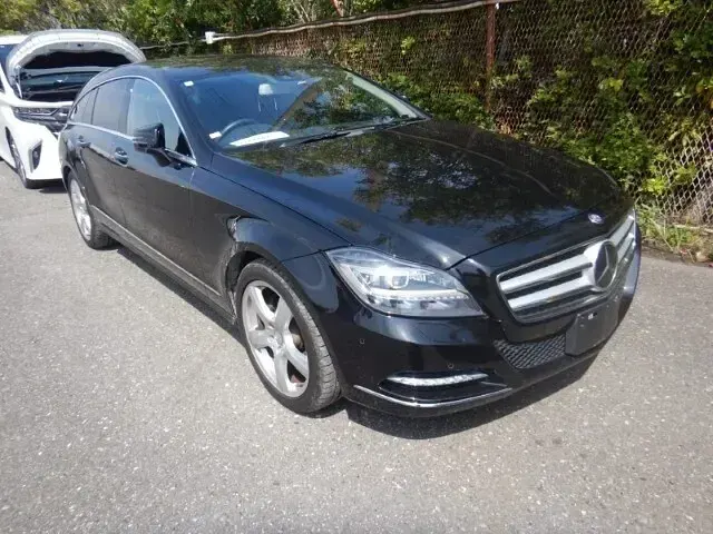 Used Mercedes CLS350 Shooting Brake AMG 2013 Black Estate