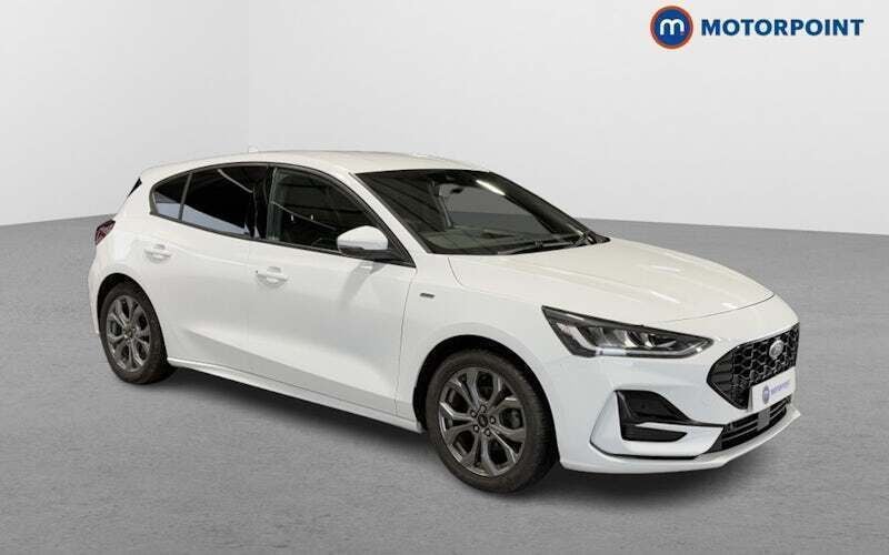 Used 2021 Ford Focus ST-Line Hatchback | £14,199 (Good price) - Image 1/4