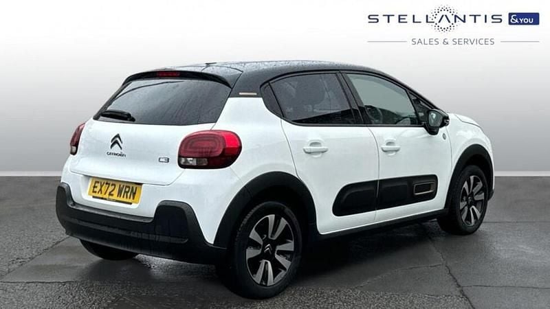 Used Citroën C3 PureTech 82 HP (60 kW) 2022 White Hatchback