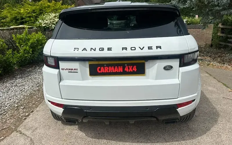 Used Land Rover Range Rover evoque HSE Dynamic 179 HP (131 kW) 2018 Hatchback