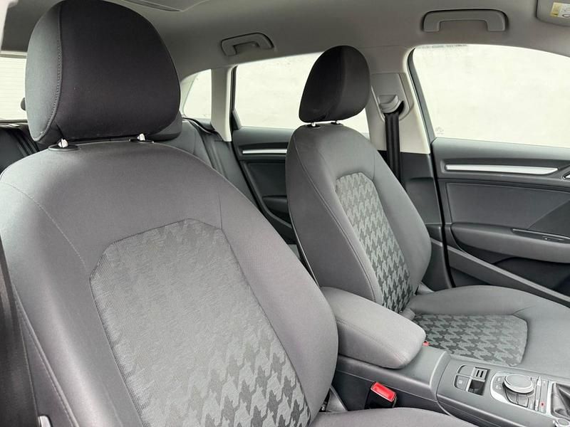 Used Audi A3 110 HP (80 kW) 2014 Black Hatchback