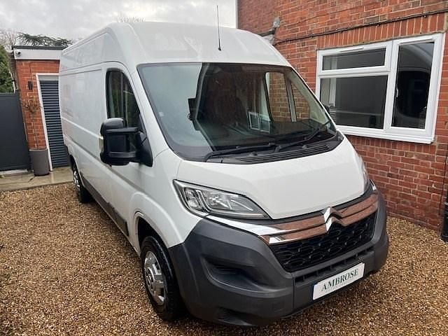 Used Citroën Relay 130 HP (95 kW) 2015 White Van