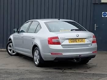 Used Skoda Octavia SE L 150 HP (110 kW) 2016 Silver Hatchback