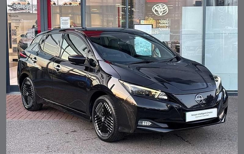 Used Nissan Leaf Tekna 160 kW (218 HP) 2022 Black Hatchback
