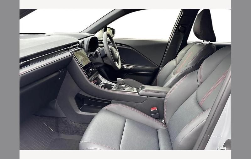 Used Lexus LBX 136 HP (100 kW) 2026 Grey SUV